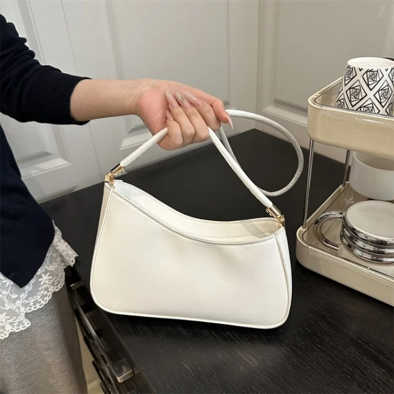 

2025 New High-end Ladies Leather Crossbody Bag Luxury Brand Famous Designer Elegant Simple Paris​