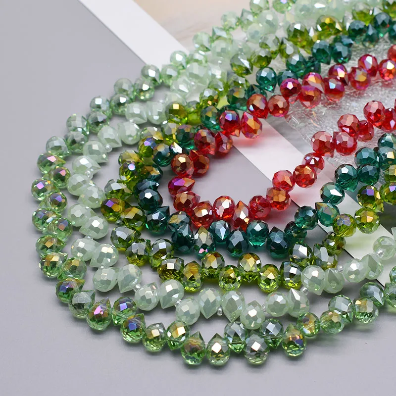 50pcs Green Color Crystal Strawberry Beads 8mm Faceted Crystal Glass Beads Loose Spacer Beads for Jewelry Making DIY Cross Hole