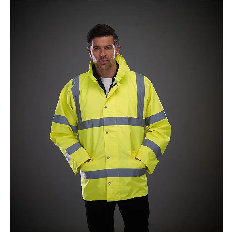 

European Standard Grade Waterproof And Warm Reflective Clothing For Autumn And Winter Road Duty Traffic Safety Warning Clothing