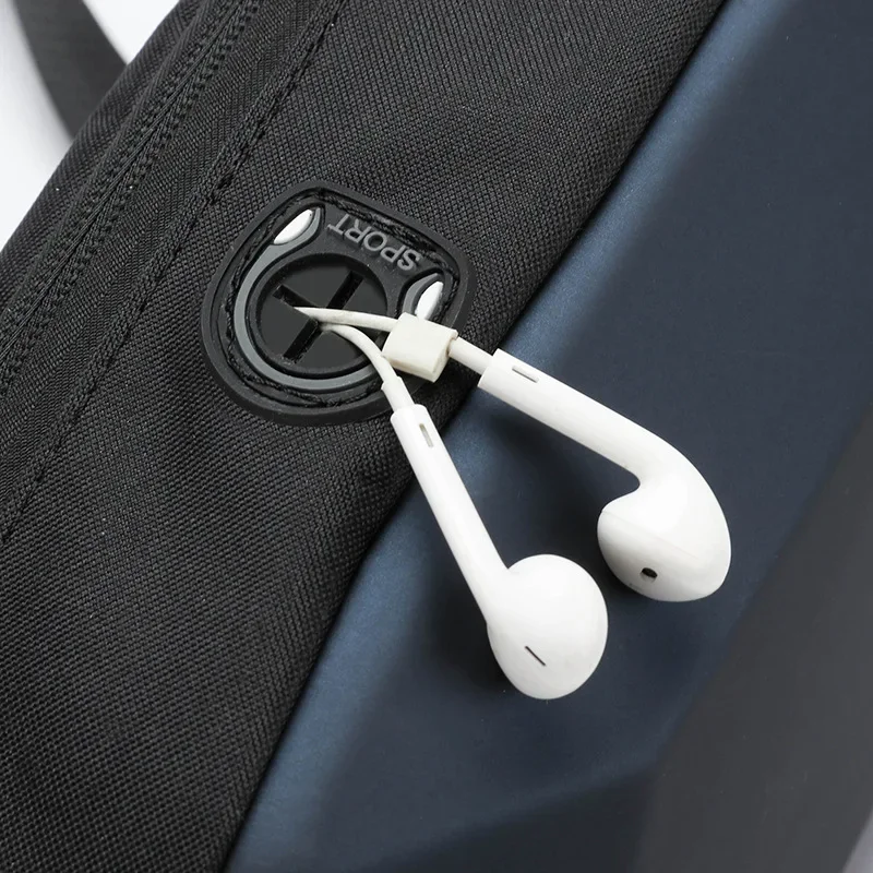 Anti-theft men Chest Bag new fashion usb chest bag with earphone jack small shoulder bag man waterproof sports mobile phone sac