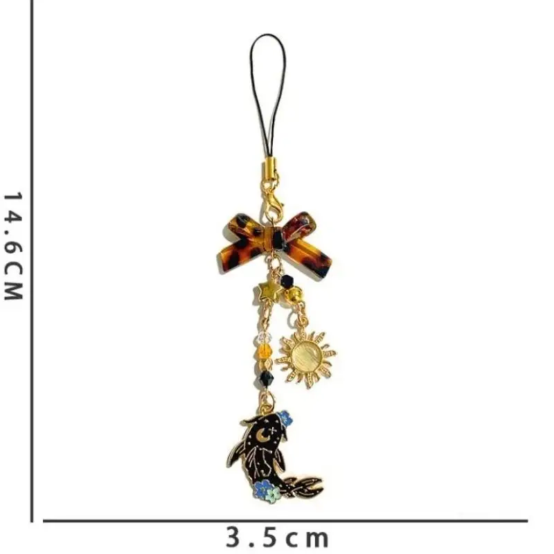 Niedlicher Koi-Fisch-Handyanhänger, Emaille-Sonnenanhänger, Schleifendekoration, Handytaschen-Ornament, kleines modisches Geschenk für Mädchen – Detail 10