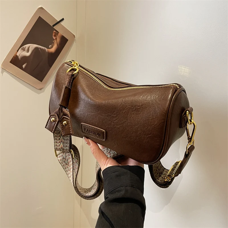 High Quality Soft Leather Women\'s Crossbody Bag New Luxury Female Tote Bags Solid Color Simple Girl Shoulder Sac A Main Wallet