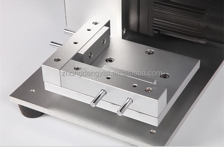 Semi Automatic Labeling Machine With Date Printing Barcode Coding For Round Square Bottles