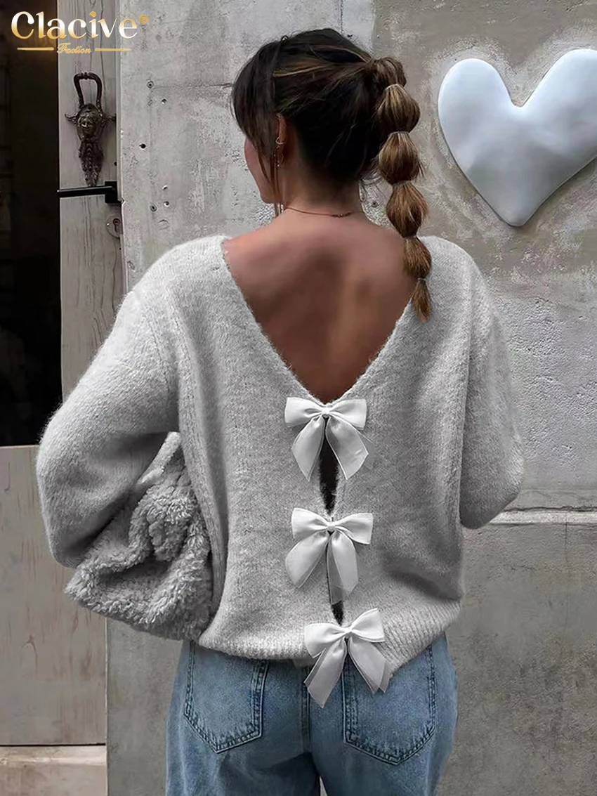 

Clacive Winter Loose Gray Women's Sweater 2025 Fashion O-Neck Long Sleeve Sweater Elegant Classic Backless Top Female Clothing