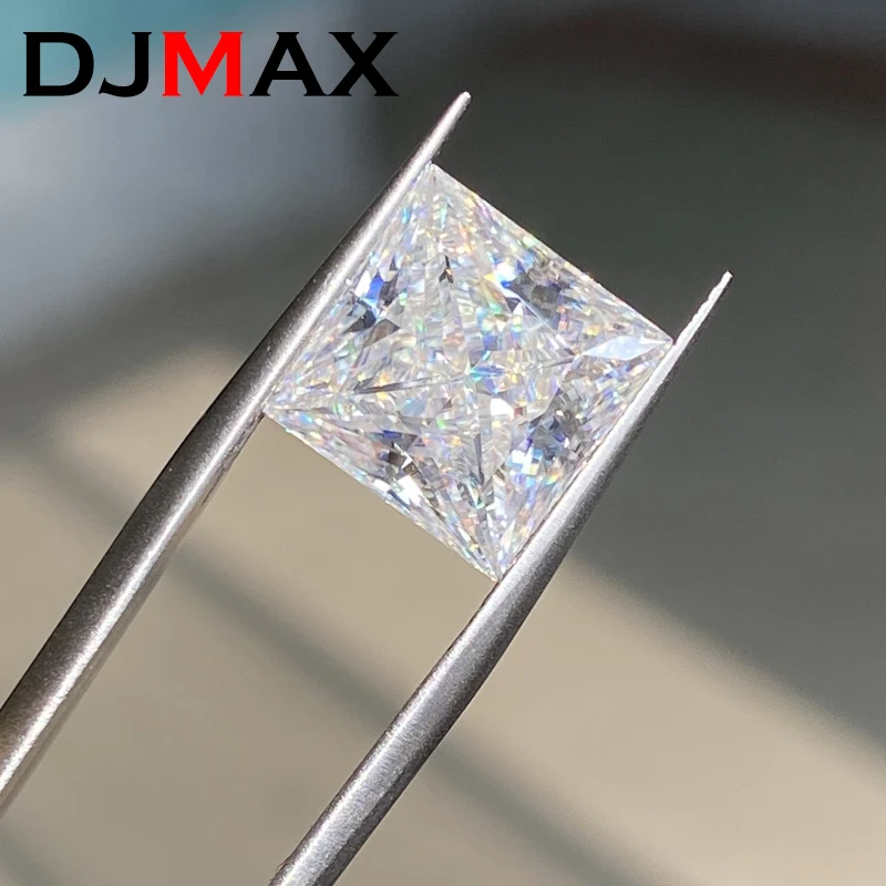 

DJMAX Rare Princess Cut Moissanite Loose Stone 0.06-5ct Super White Certified Princess Square Shape Moissanite Diamonds