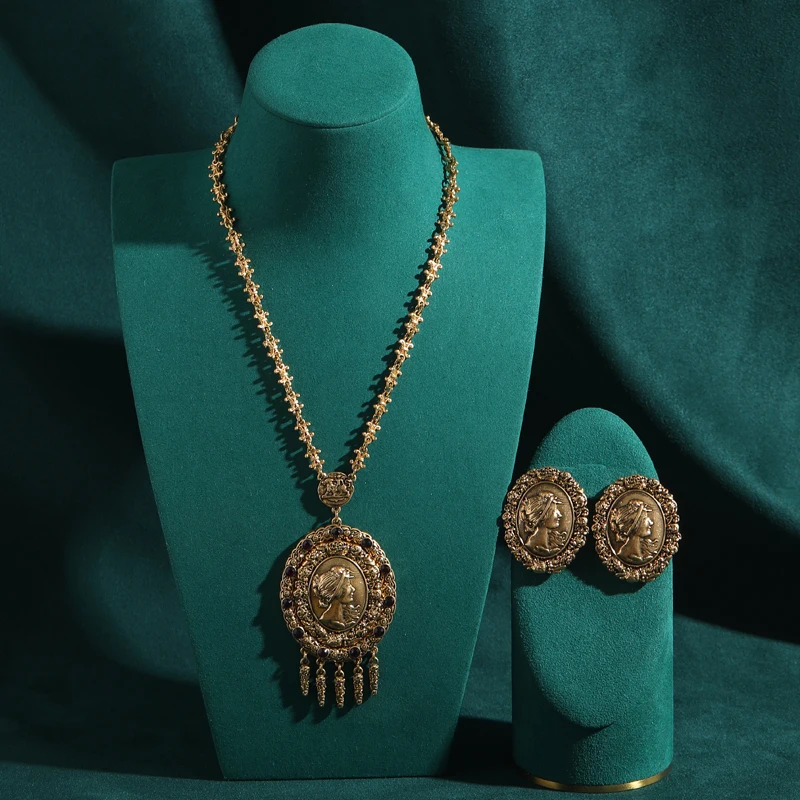 

Vintage Beauty Avatar Pendant Necklace Earrings Set Luxury Designer Jewelry Antique Relief Portrait Gold Color Wedding 2026 New