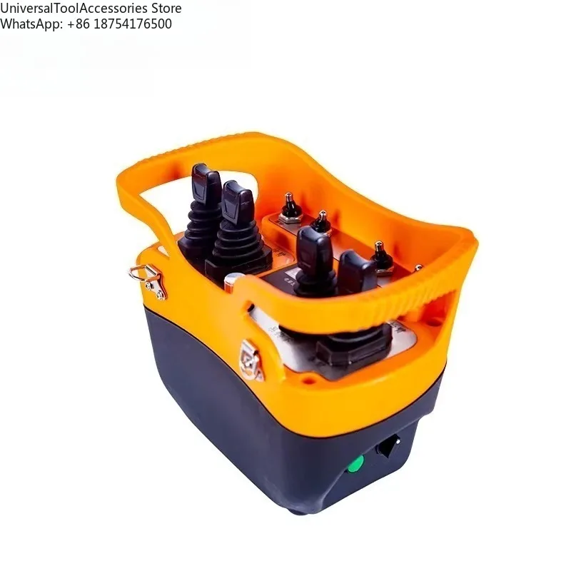 

Новый беспроводной пульт дистанционного управления третьего поколения для кранов-манипуляторов на грузовых автомобилях