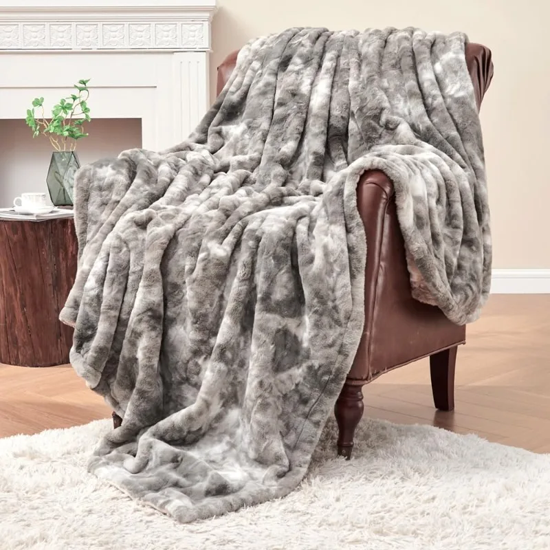 

Krifey Oversized Faux Fur Blanket, Super Soft Cozy Blanket, Luxury Fluffy Throw Blanket Fuzzy Bed Throw Marbled Gray 60" x 80"