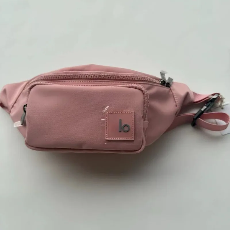 פאוץ' במגוון צבעים