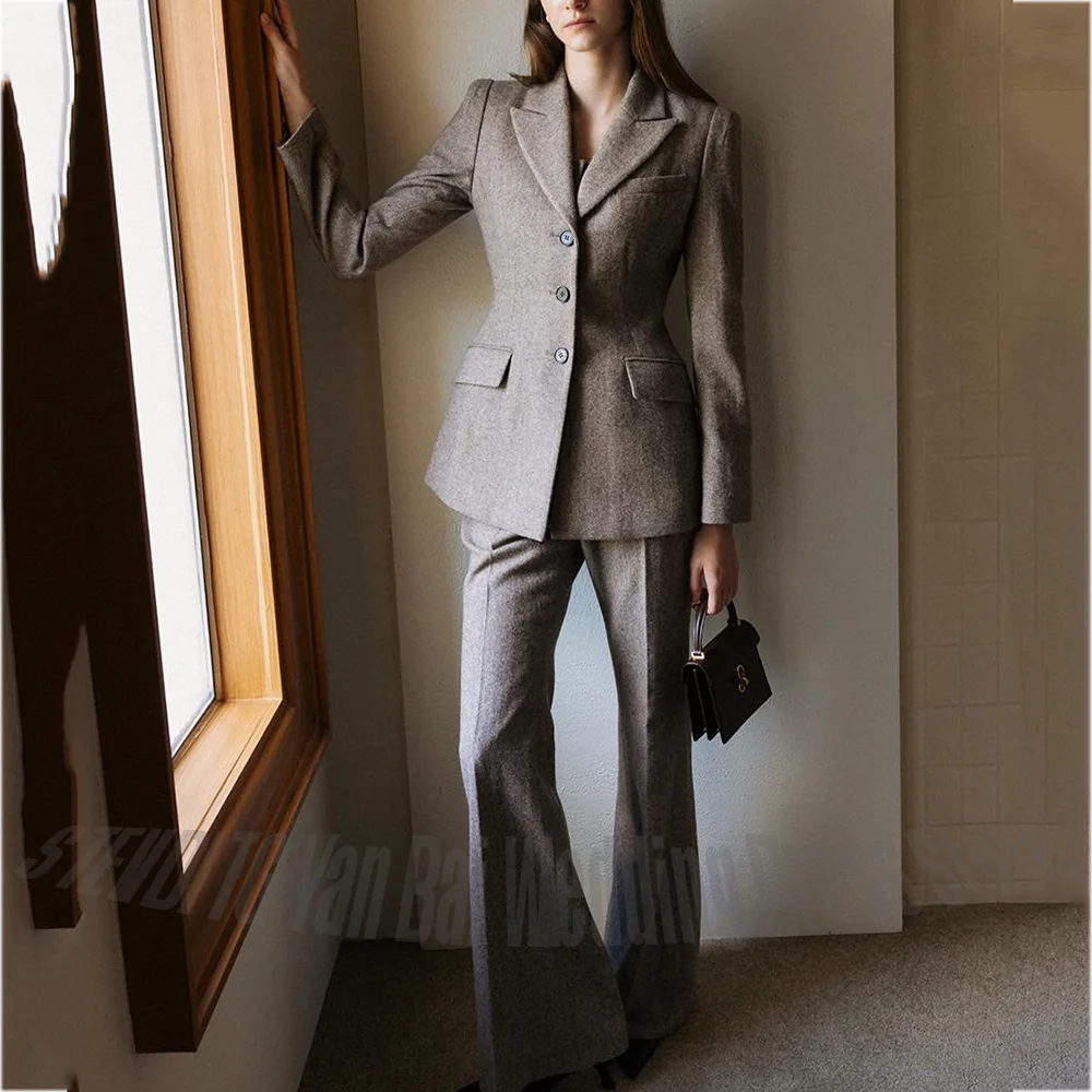 Customized Women's Suit Two Pieces Peaked Lapel Classic Outfit Single Breasted Sophisticated High Quality Two Pieces Set