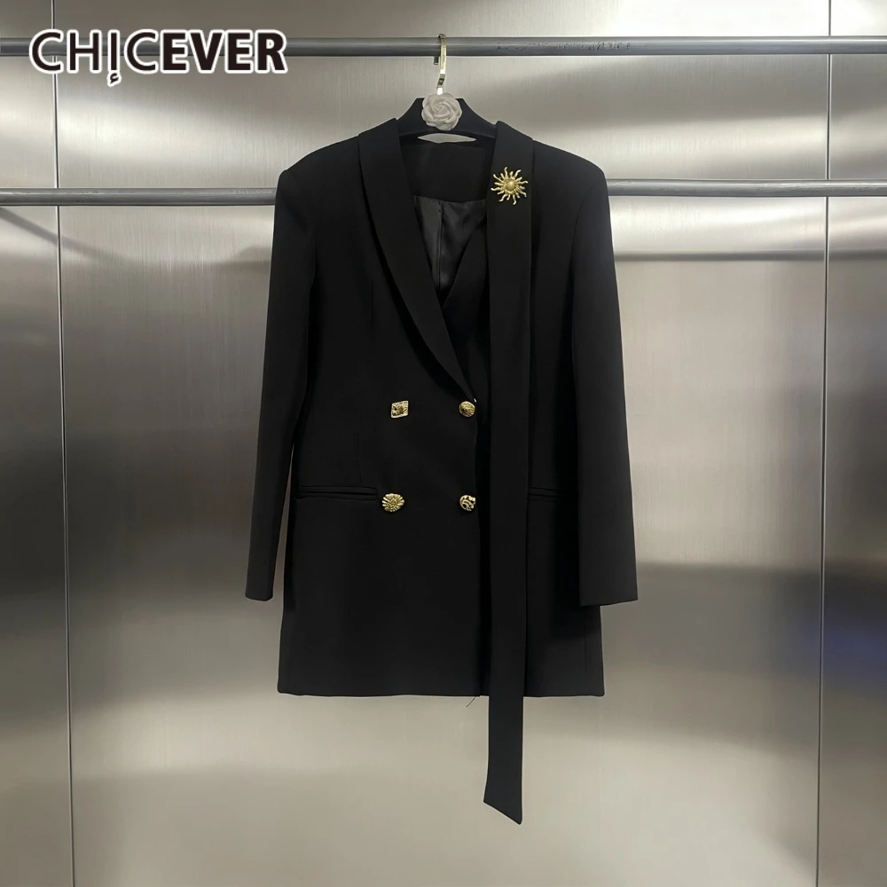 

CHICEVER, черная сращенная брошь, шикарная куртка, женская лоскутная куртка с лацканами и длинными рукавами на шнуровке, элегантные женские куртки, осенняя мода, новинка