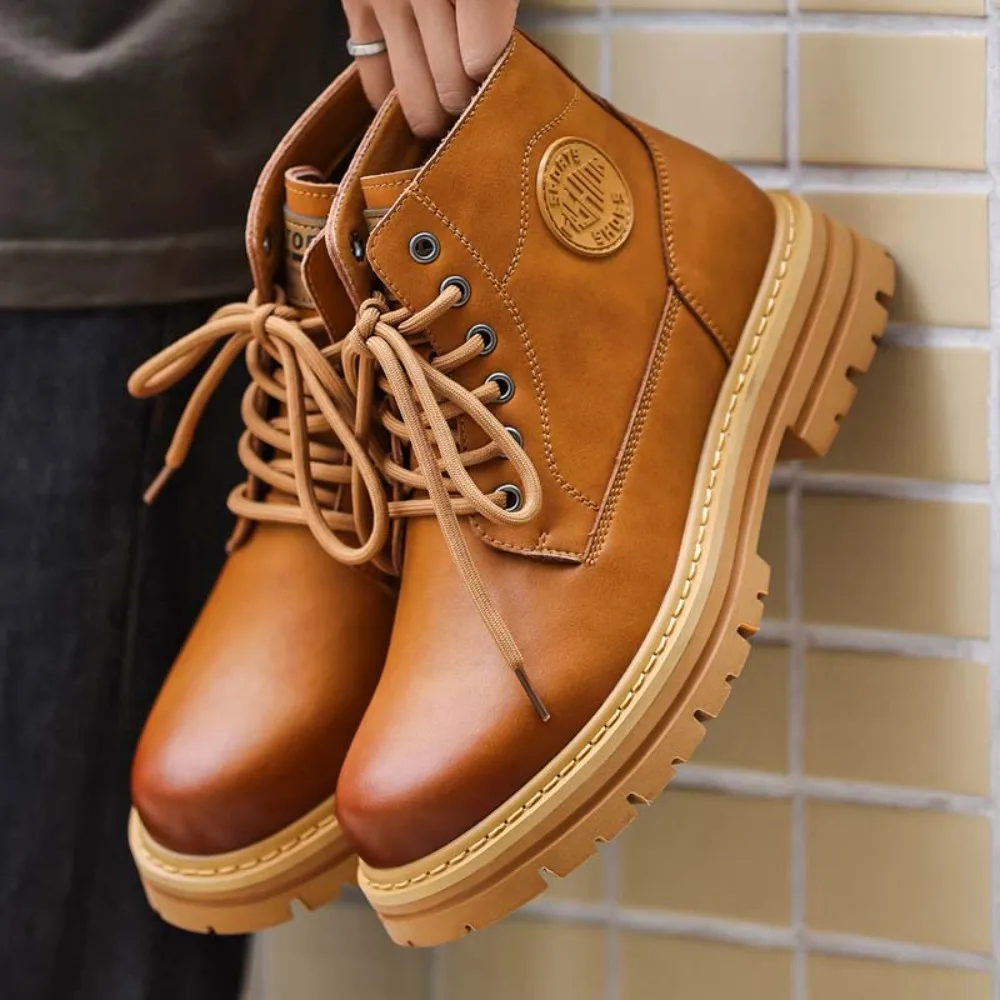 men's-high-top-boots-high-quality-vintage-leather-shoes-fashionable-outdoor-sports-shoes-men's-lace-up-anti-slip-ankle-boots