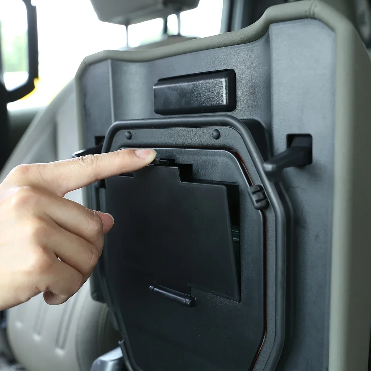 For Land Rover Defe…