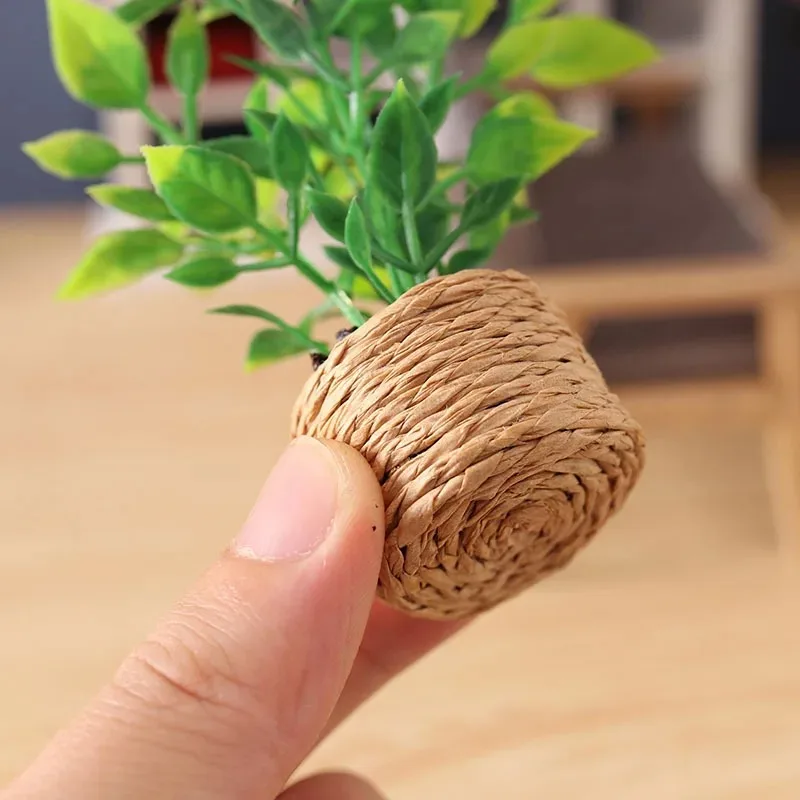 1 Stück Mini-Ornament mit künstlichem Grün, kleine Topfpflanze für Puppenhauszubehör