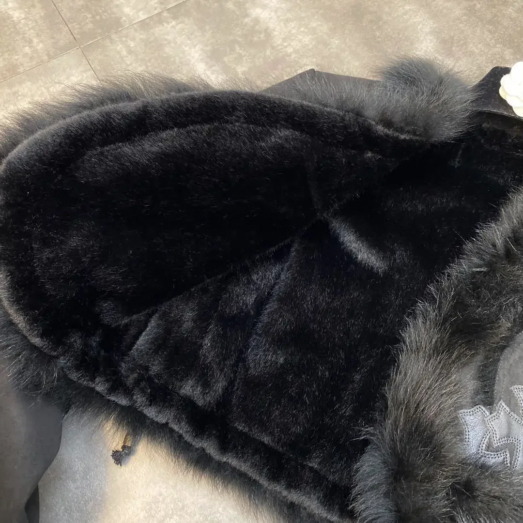 Fur Coat Autumn Winter Women\'s Short Jacket V-neck Edge Patch Knitted Cotton Clothing