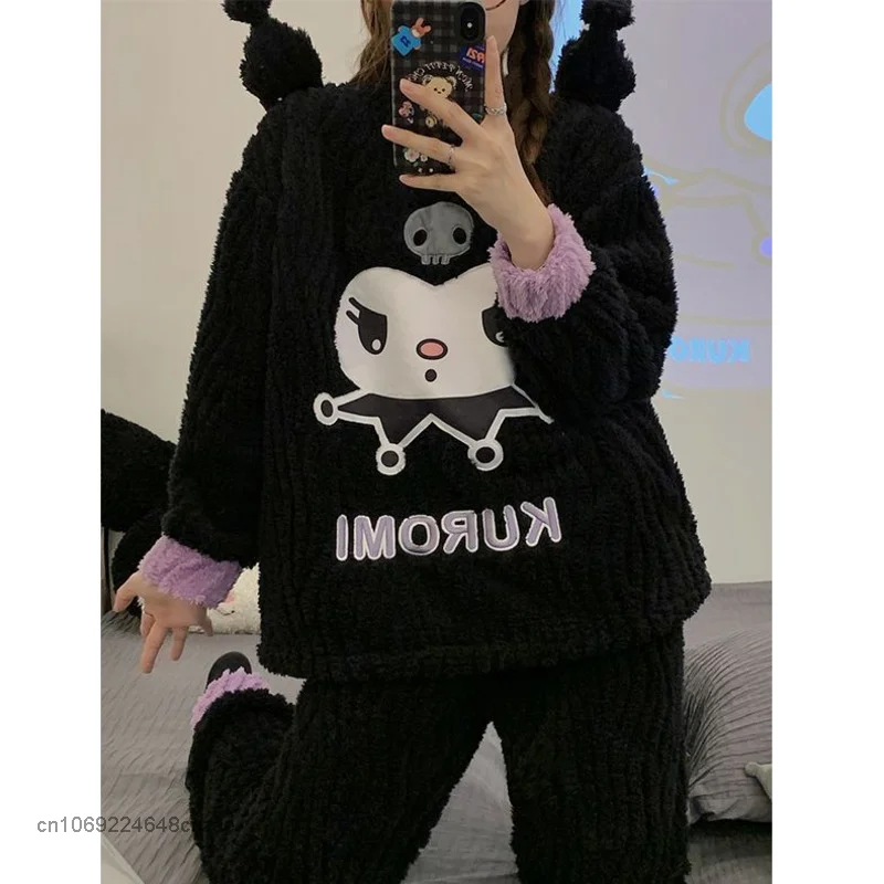 Sanrio Kuromi Winter Plüsch Pyjama Set warme Koralle Samt Pyjama für Frauen y2k weiche Mädchen verdickte Flanell House wear für Frauen