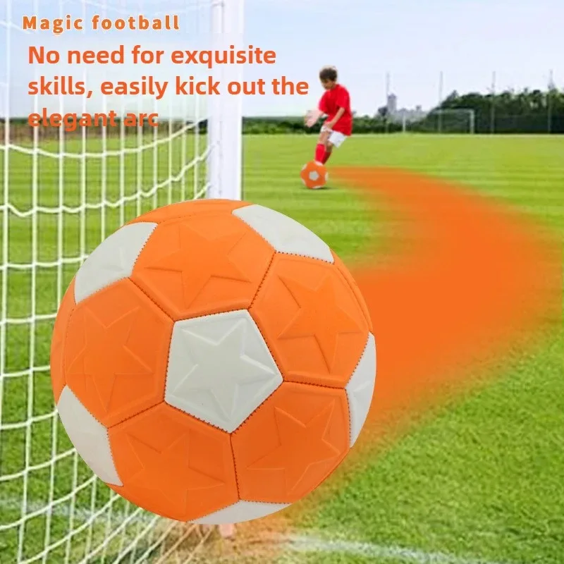 Volle Maan Kromzwaard Gebogen Bal Magische Voetbal Zwart Tech Kinderen Studenten Rotonde Curve Bal Slijtvaste Kick Lift Bal..
