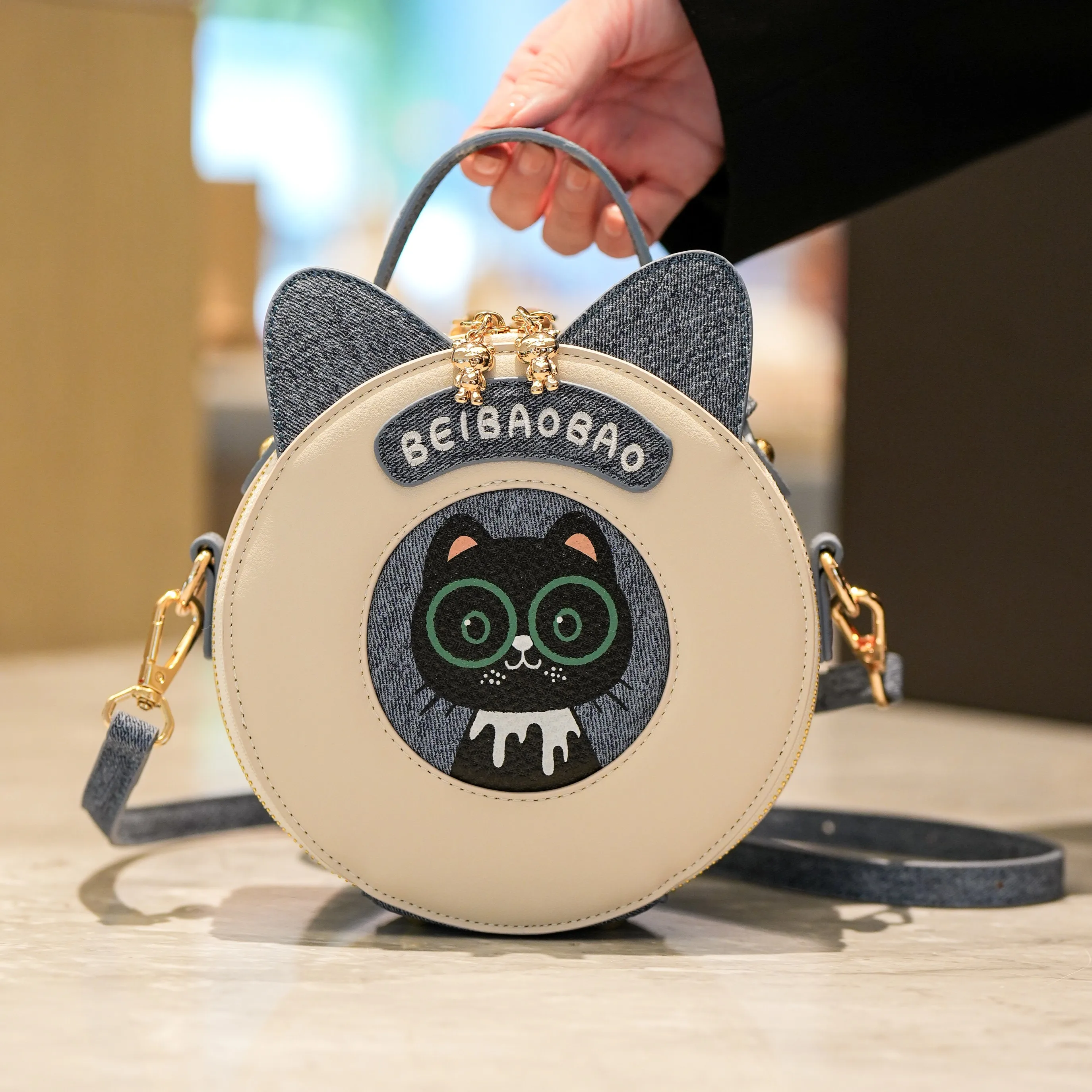 

BeiBaoBao Cute Cat Design круглая пригородная сумка женская сумка через плечо с металлической цепочкой новая модель модный и очаровательный кошелек
