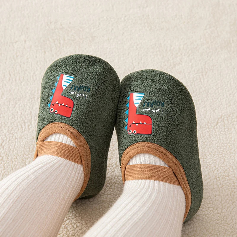 Chaussures pour bébés filles et garçons de 0 à 3 ans, chaussettes de sol chaudes et mignonnes, chaussures d'intérieur décontractées, respirantes, anti-ald, à l'offre elles souples