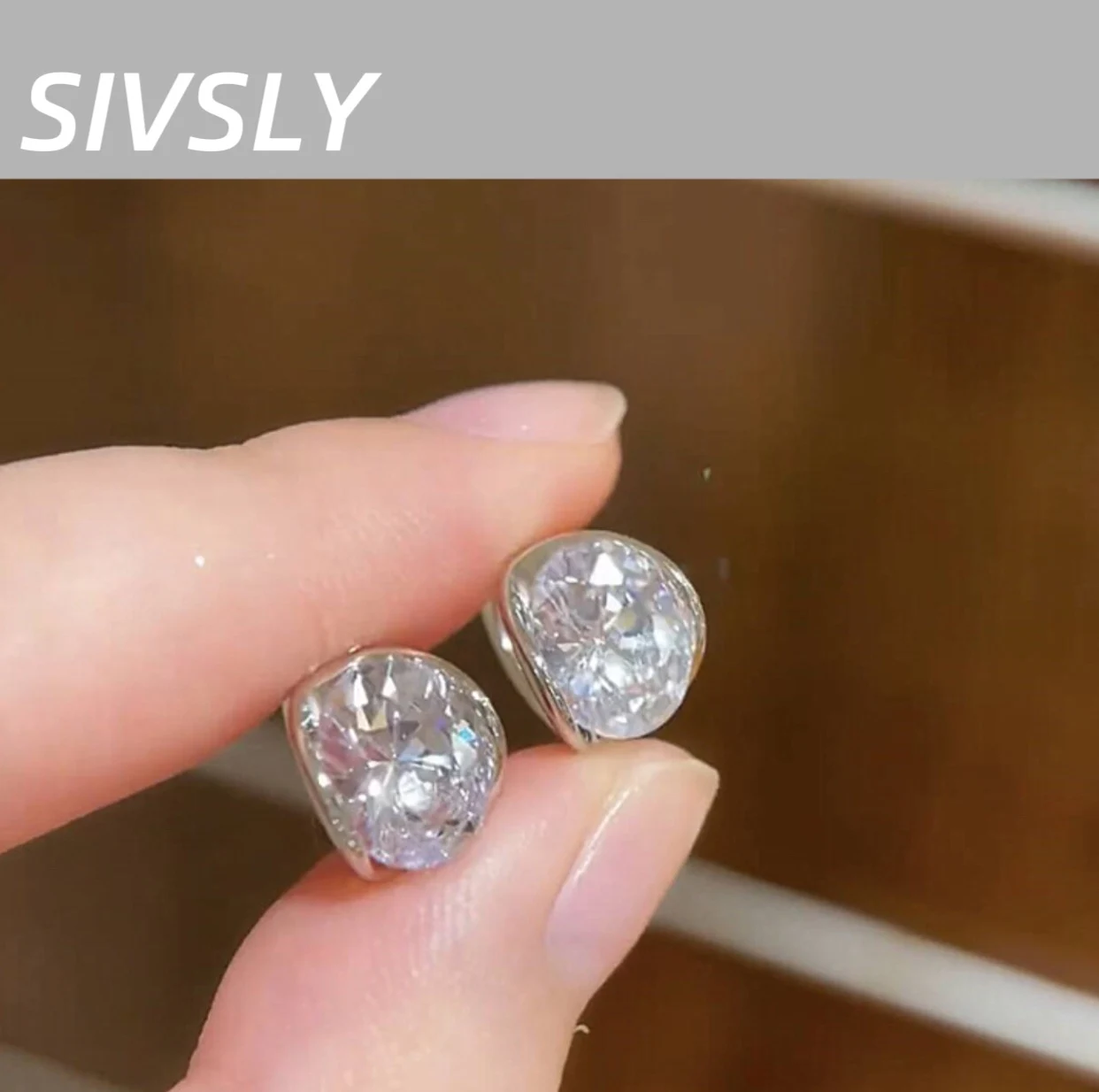 

Luxurious design sense 2025 new hot-selling exquisite zircon earring ear clip women's fashion temperament simple high-end sense