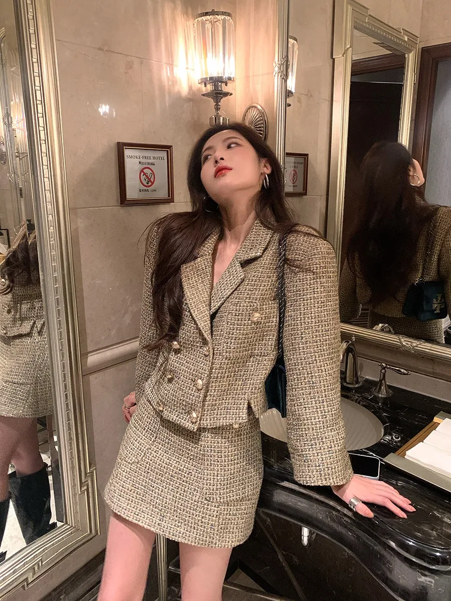 

Оригинальный винтажный комплект Aisui: утепленная юбка и топ для женщин, осенне-зимний, приталенный, высокого качества