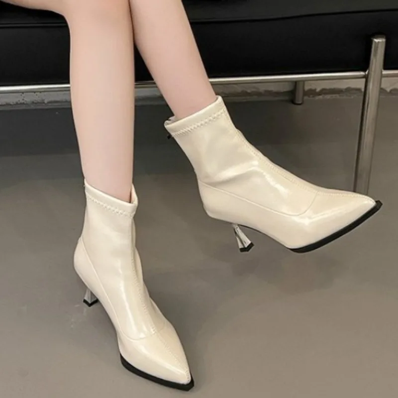 

2026 New Women's Ankle Boots Sexy Pointed Toe Woman Short Boots Fashion Causal Ladies Thin High Heel Boots Solid Color Stiletto