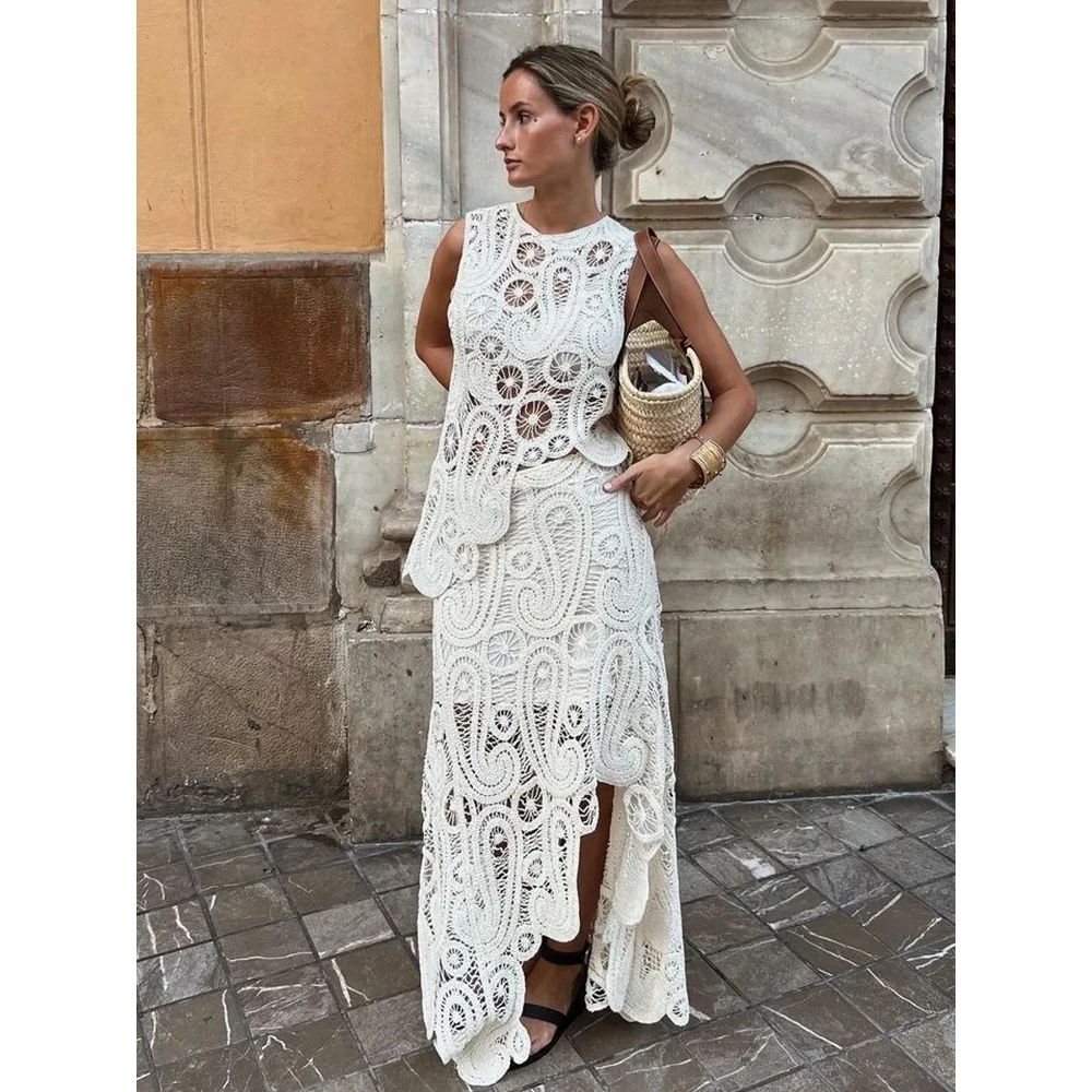 

Женский модный комплект из 2 предметов: элегантный топ без рукавов и облегающая юбка макси с вырезами, летний шикарный комплект 2026 года