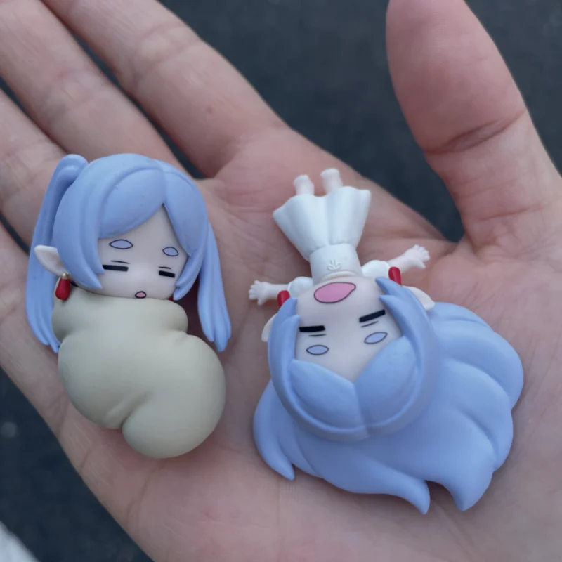 Capsule Toy Gashapon - Sleeping Frieren Bandai Capsule Toy Mini