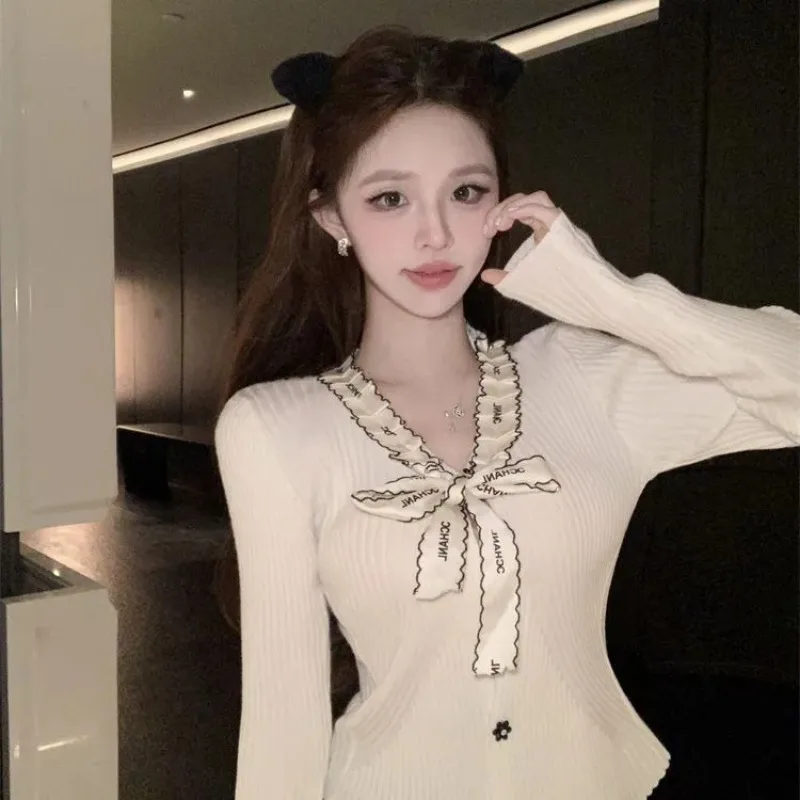 

Женская одежда, весенне-осенняя модная повседневная простая однотонная женская одежда с v-образным вырезом, универсальные вязаные топы с длинными рукавами