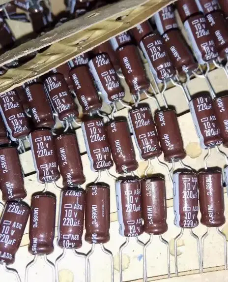 

30pcs/lot Japanese original nippon ASG 10V 220UF 5x11 fever audio electrolytic capacitor free shipping