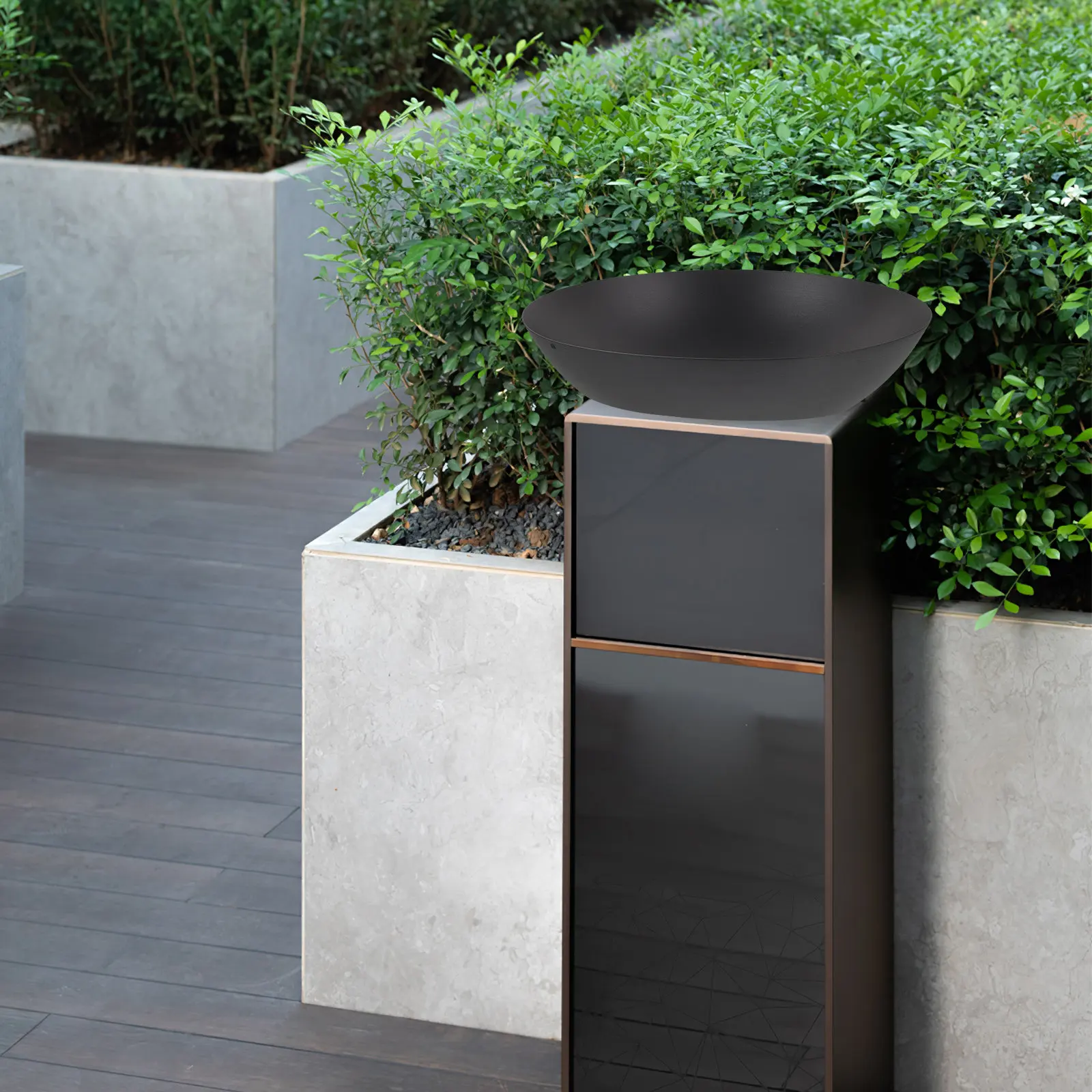 

Office Ashtray Wear Resistant Iron Ash Tray Reusable Cigar Ashtray Elegant Lobby Accessory Ash Tray Cigarette Container