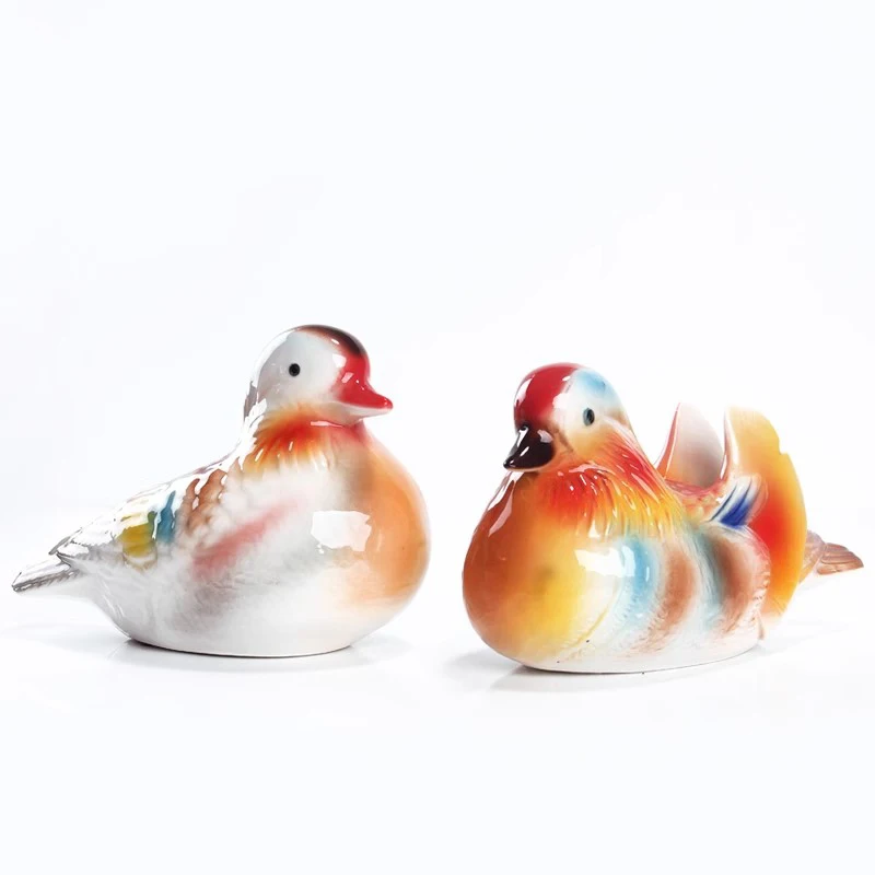 Porcelain Mandarin Ducks Couple Miniature Handpainted Ceramics Love Bird Figurine Home Ornament Wedding Anniversary Gift Craft