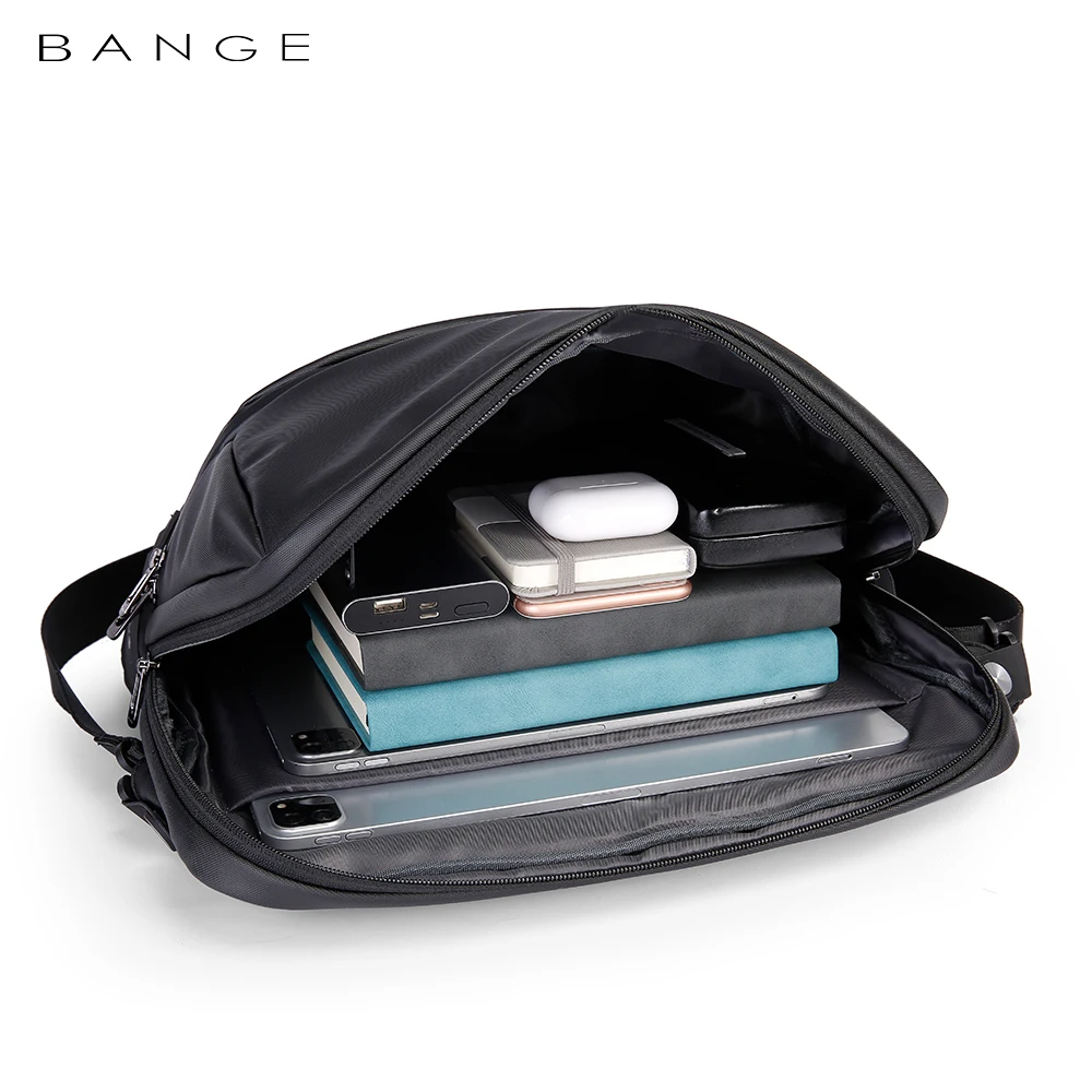 2022 Chest Bag Men Crossbody bag Men\'s crossbody bag Fashion large capacity single shoulder bag Business commuter messenger bag