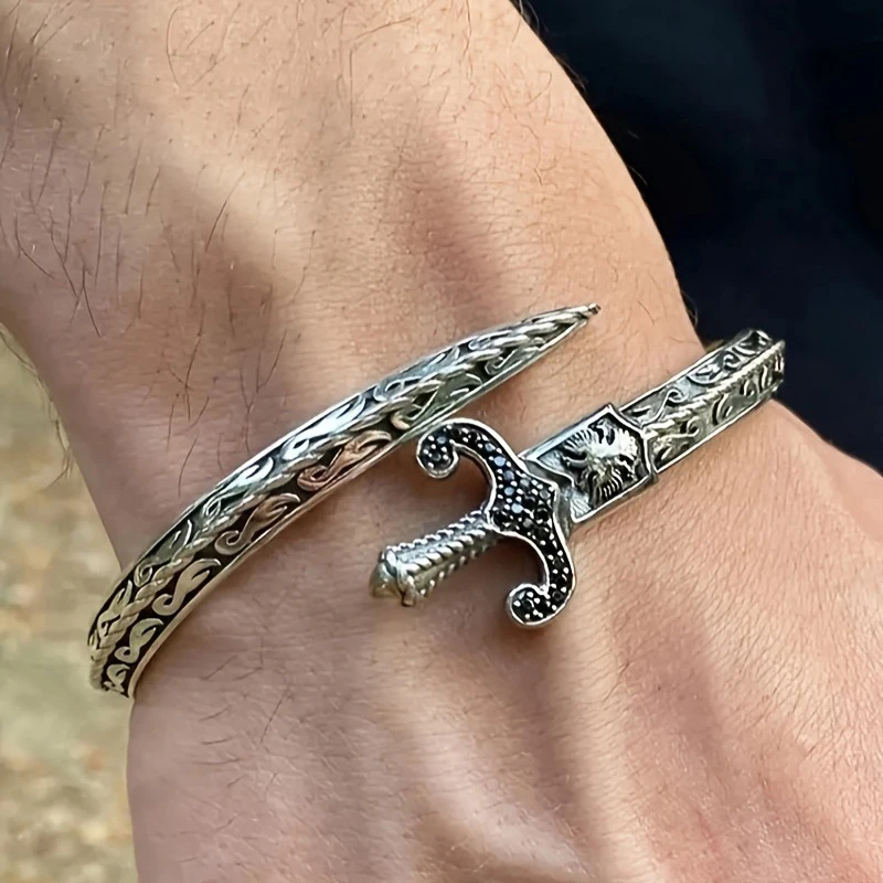 （NEW）1Pc Vintage Trend Carved Floral Sword Bracelet Men's Women's Personalized Punk Style Party Accessories Jewelry Gifts