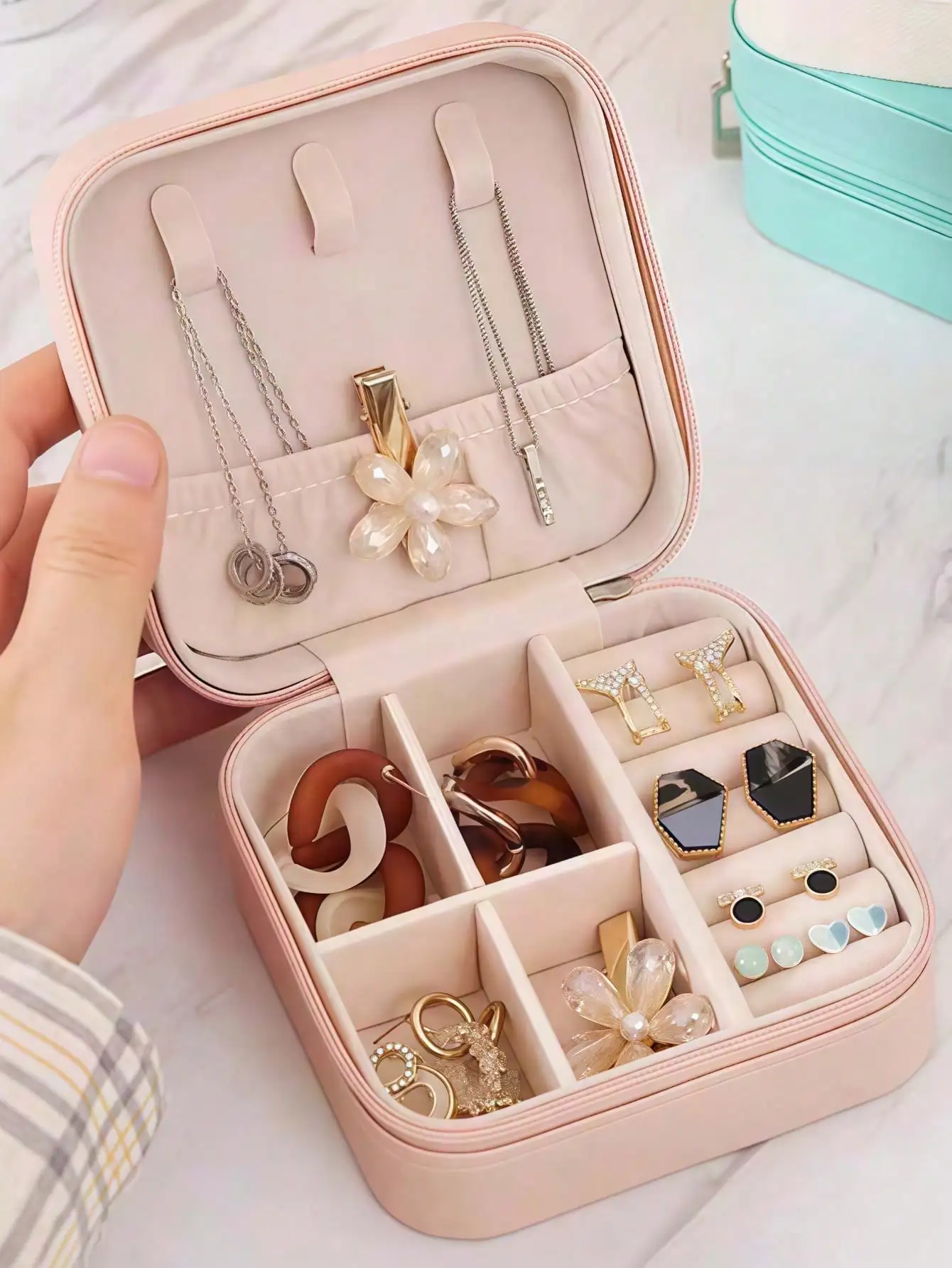 

Portable Pink Jewelry Organizer Case with Zipper, Earring Slots, Necklace Hooks & Ring Compartments for Travel