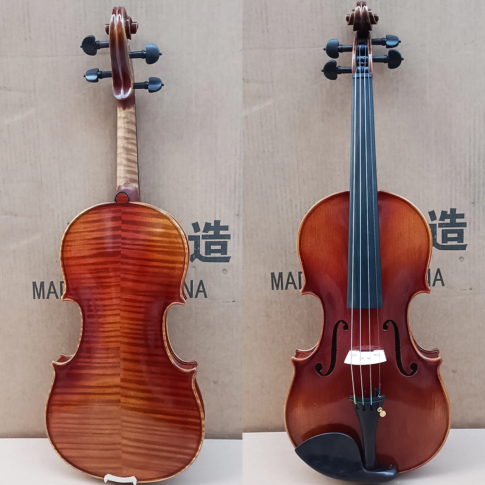

Профессиональная скрипка Stradivarius 1715, размер 4/4, итальянская, винтажная, с масляным лаком, из ели и клёна, цельнокорпусная, в комплекте с аксессуарами.