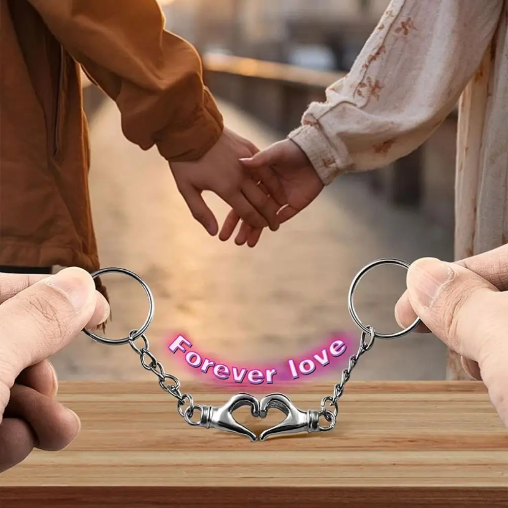 Symbol of Love Couple Keychain Elegant Fashion Heart Shaped Keychain Decoration Love Palm Magnet Keychain Girlfriend