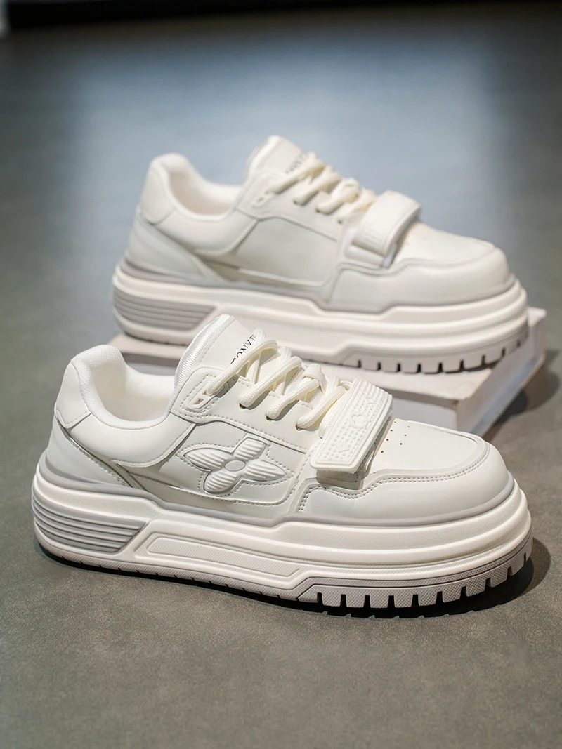 

Men's Casual Sports Shoes Breathable Mesh Upgraded Version Flat Low Cut Thick Bottom Sneakers for Youth Spring Summer