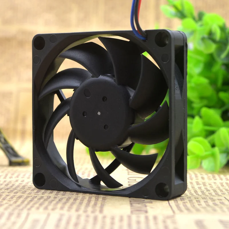 New Fan For ADDA AD0724HB-D72 7015 24V 0.16A 7CM 3-wire Alarm Cooling Fan 70X70X15mm