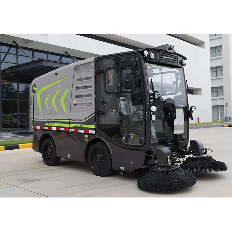 YG Customized High Quality New Street Sweeping Machine 2M 660L Diesel Road Sweeper YFSLF18B1 S1800F