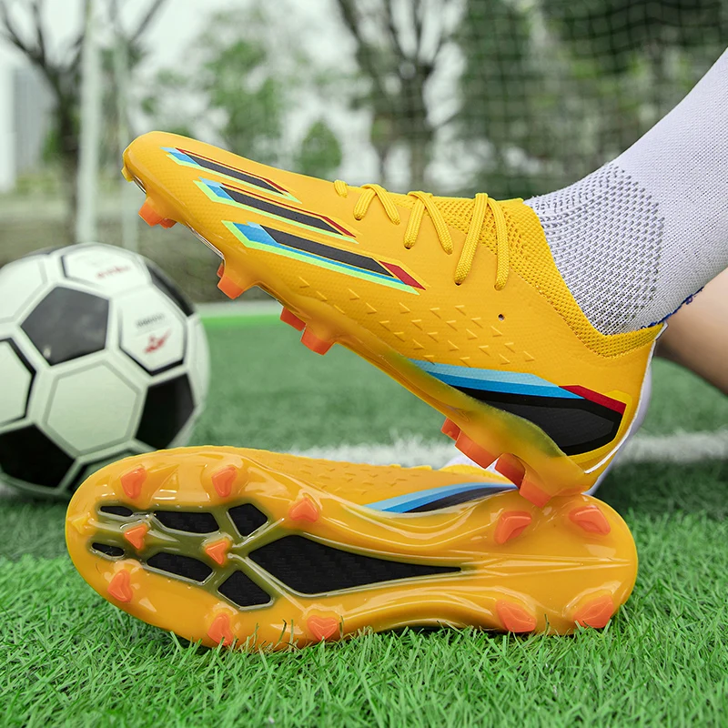 New Men Football Shoes Professional Original Soccer Shoes Indoor Training Football Field Boots Society Cleats Fast Turf Sneaker