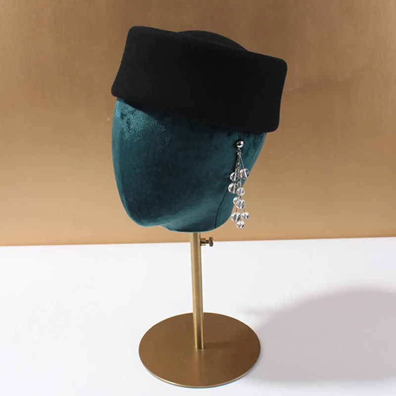 Britische Retro-Aristokratische Mode-Stewardess-Mütze aus Wolle für Damen, elegante französische kleine 54 cm Miniatur-Mütze – Detail 3