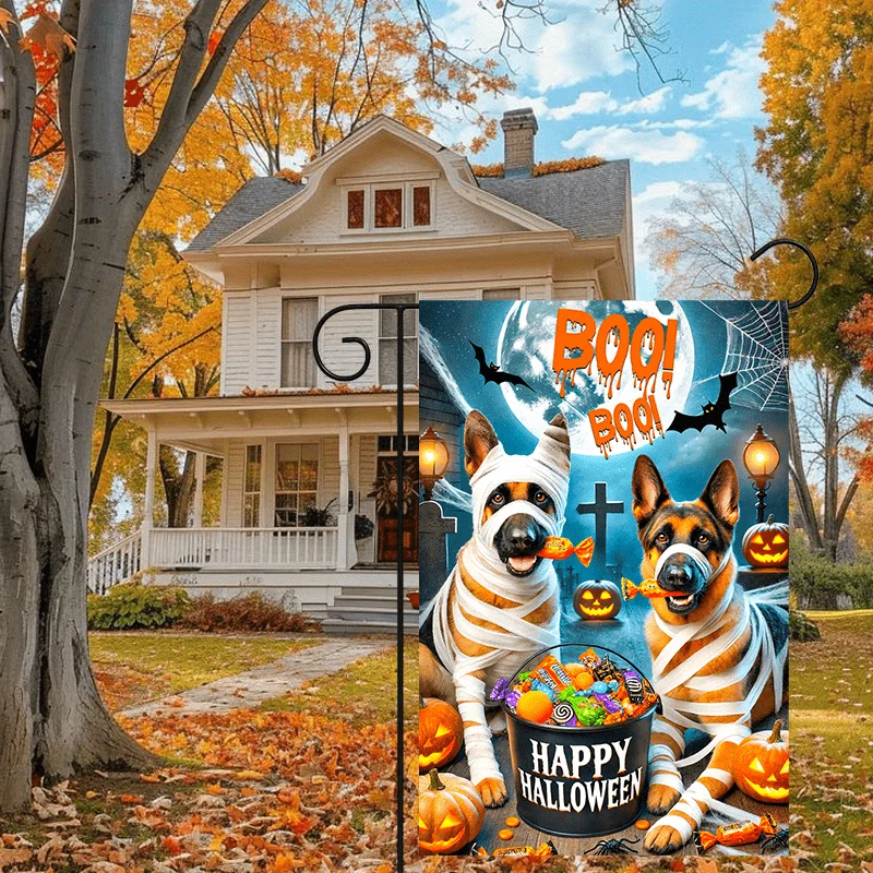 2D Flat - 2D Flat - 1pc a Double-Sided Halloween Garden Flag Featuring a 2D Flat Design of a Mummy German Shepherd. Ideal for Outdoor Decorations Such As Patios, Lawns, And Gardens, As Well As Party Supplies. Measures 12X18 Inches