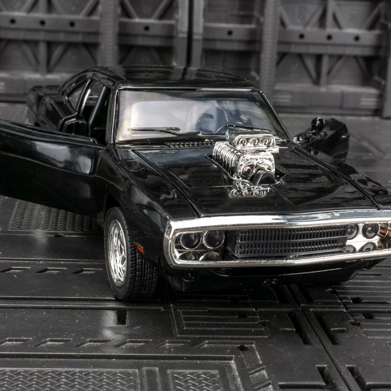 Simulación 1:32, Dodge warhorse 1969, modelo de coche de aleación, adorno, puertas y capó del motor, maletero se puede abrir