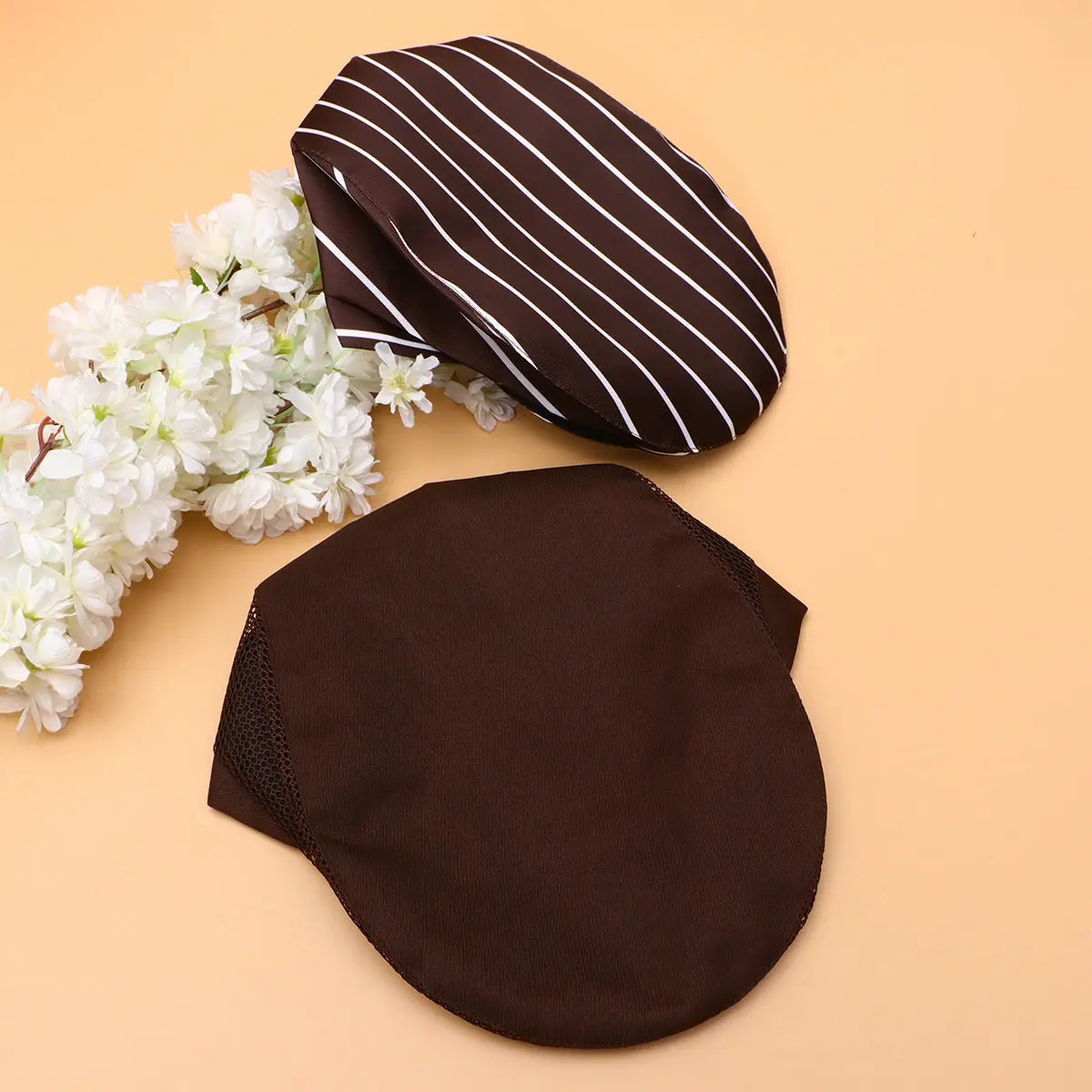 

Комплект из 2 рабочих беретов для поваров, официантов и персонала кухни: удобные кухонные шапки для ресторана