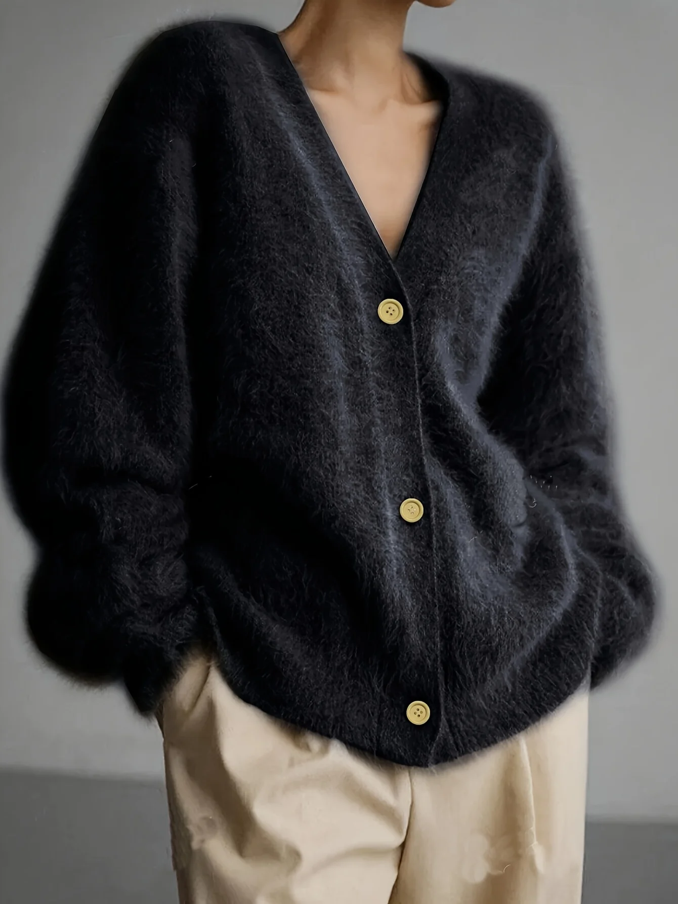 

Женский вязаный кардиган с длинными рукавами, однотонный повседневный теплый плюшевый топ с v-образным вырезом, элегантный осенне-зимний топ