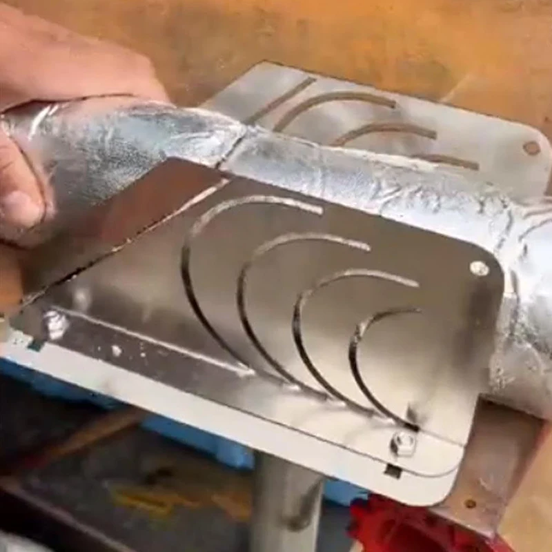 Professional Foam Pipe Cutter Tool Precision 45° Rubber Insulation Pipe Cutter Adjustable Size Cutting Fixture Pipe Cutting Tool