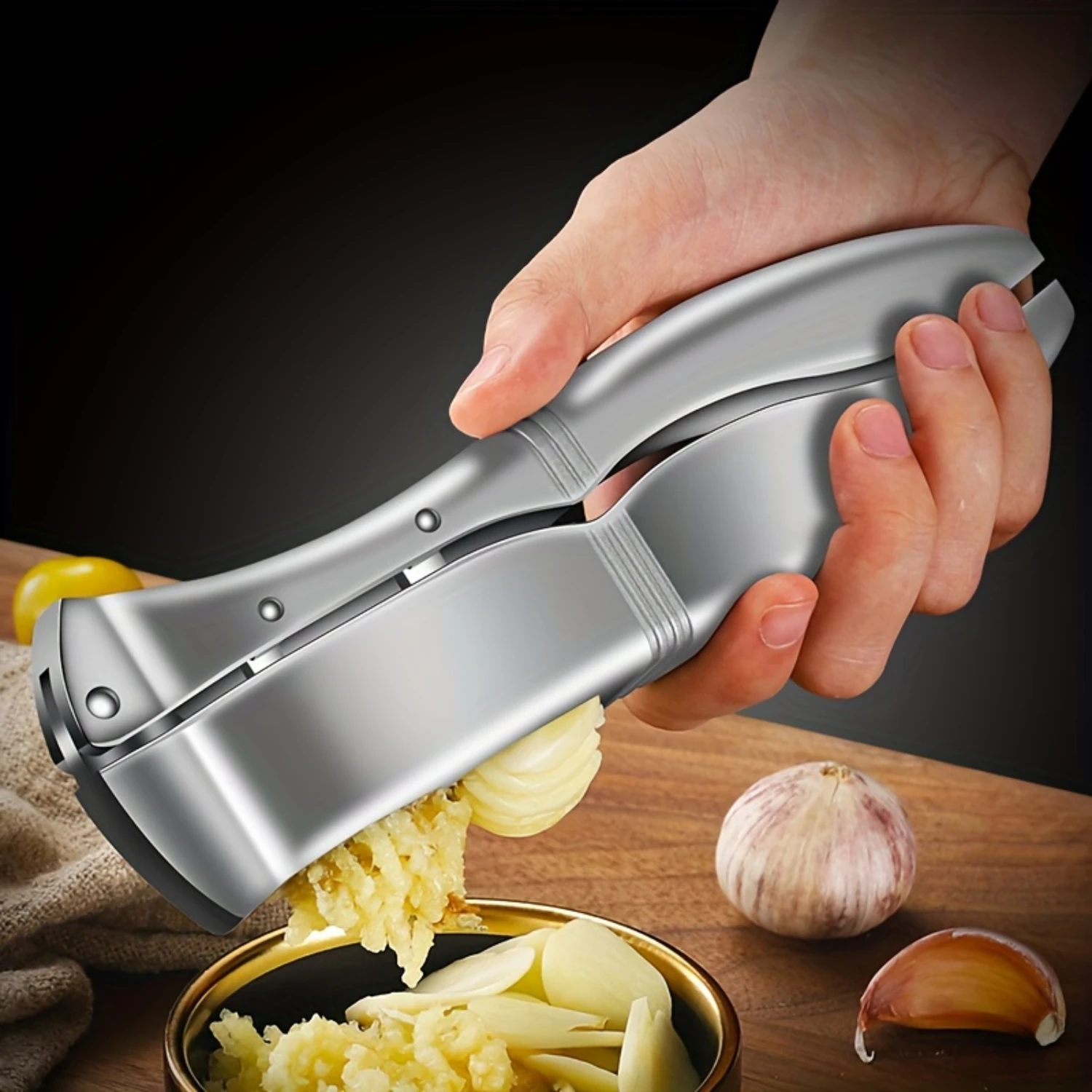 

1pc, Garlic Press, Multifunctional Metal Garlic Slicer, Metal Garlic Mincer, Washable Garlic Crusher, Kitchen Garlic Chopper, Gi