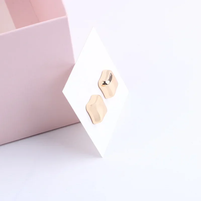 Fashion Safe Hijab Pin Brooch Magnet for Muslim Scarf Strong Metal Plating Magnetic Hijab Clip No Hole Pins Luxury Accessories