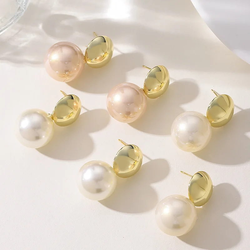 

Fashionable, exquisite, exaggerated, round, bright pearl earrings, personalized, high-end, minimalist style earrings
